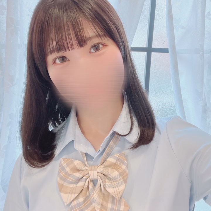 出勤してますჱ̒ ｰ̀֊ｰ́ )

今日も1日雨予報‎ですね~ т ‧̫ т☔️
雨が続いてて梅雨って感じの天気🐸

お休みだけど雨でやることないな〜
って方いたら、小雨の隙にでも遊びに来てください( ^ᵕ^)
私は朝からマンホールで滑りかけたので
みなさんは気をつけて来てくださいね😹

16時までいます！
今日は16時以降でも少しなら伸ばせそうです◎

お待ちしてます( ՞ ᴗ  ̫ ᴗ՞)