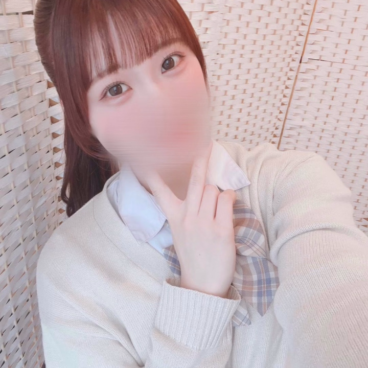 こんにちは~( ܸ-⩊- ܸ)

今日からまた熊本店に出勤してます🐻‍
木曜日までの3日間
よろしくお願いします( ¨̮ )

中洲は来週出勤します！

最近、ヒメチャンネルのアカウント作り直してまで連絡くれる方がちょこちょこいて嬉しーーー（ т_т ）
四六時中見れるわけじゃないけど
できるだけチェックしてるので
気軽にメッセージください💌
熊本の予約もこちらからできます！

今回こそ馬刺しを食べたくて
お店探し中です💭