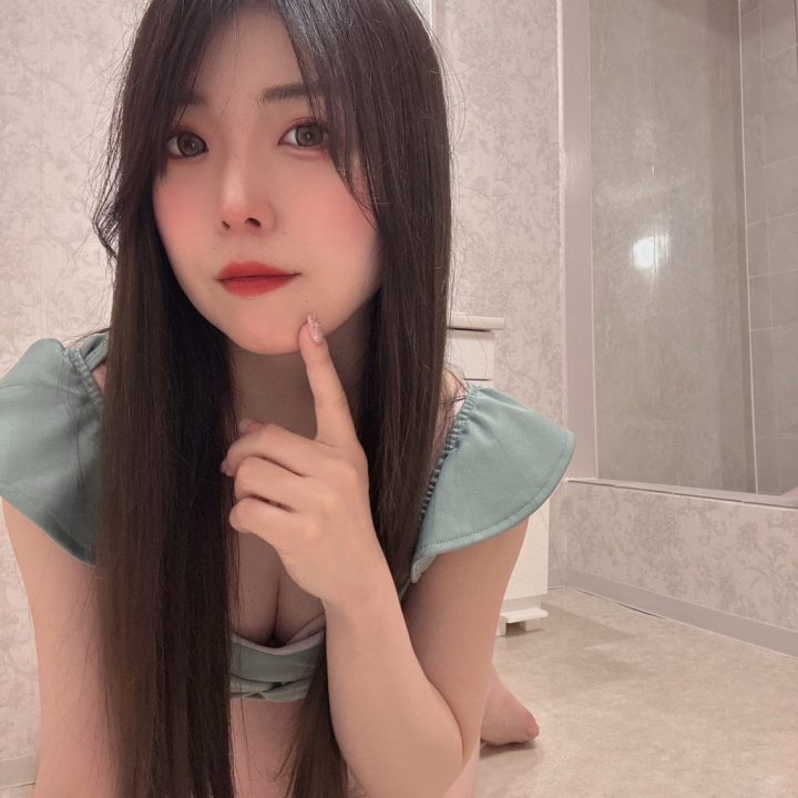 むにゅ☝🏻
今日も16:00までです♡お待ちしてます💌
暑いから無理しないでね💫