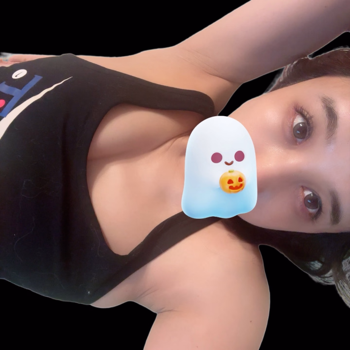 明日の空いてるお時間は！

11:40から13:20までと、
14:40から18時まで空いていて、
残れる日です！


明日もお待ちしています♡