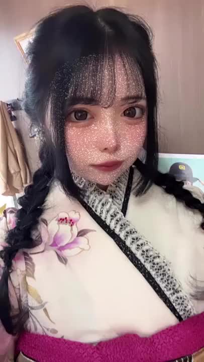 向かっております🍀*゜

明日1/30~2/3で出勤ですあ✊

割と多分空きあるので
助けてください🙇‍♀️
会いに来てくれると
凄く嬉しいです🙂‍↕️