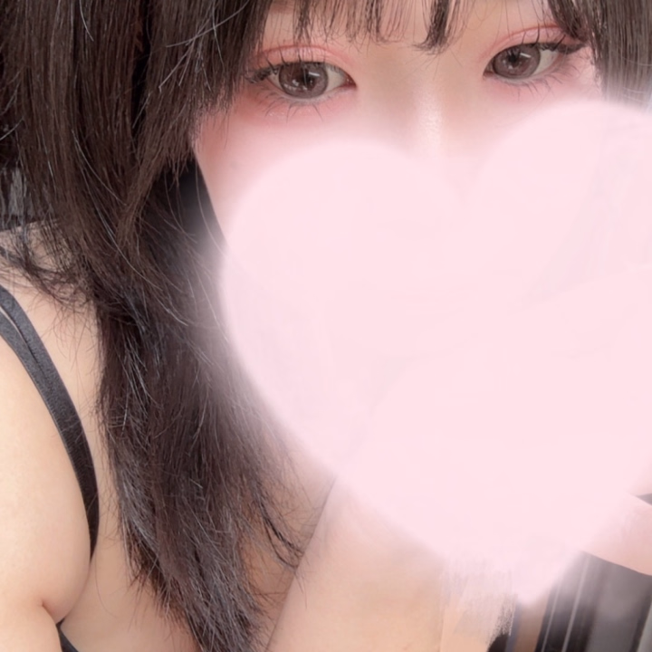 こんばんは！要です！！

本日12時からだったんですが遅刻すみません！
19時から出勤しました！！


衣装サッカーです！！

雨やですね🥲🥲