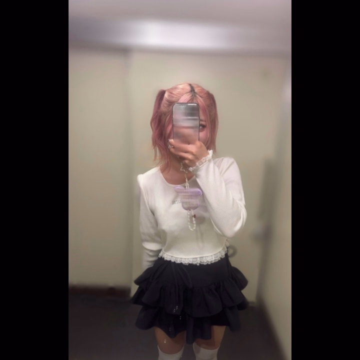 こんにちは!要です!
本日も遅刻してますすみません🙇♀️
16時30分くらいから出勤できるように向かいます!!
出勤の女の子、ボーイさんすみません!!
短い時間ですがお時間合うお兄さん遊んでくれたら嬉しいです🥺