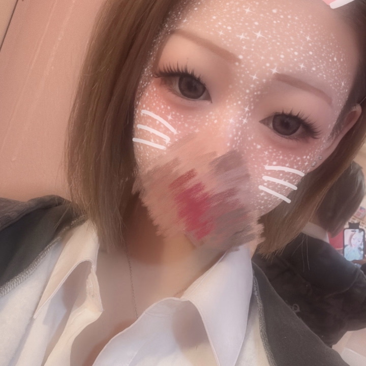 出勤しました！

今日は12～24までです！

卒業まであと少しです
咲と卒業前に遊びませんか？

お誘いお待ちしております(*^^*)

※最近日記あげられなくて楽しみにして
  いたお兄さんごめんなさい🙏💦