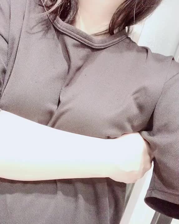 寝起きのパジャマ