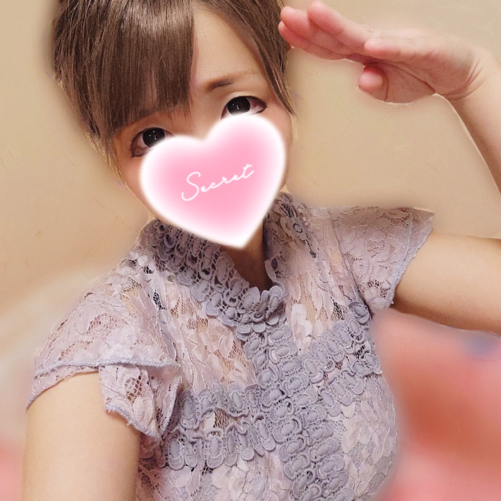 本日17時までですが、16時までに来ていただければ100分コースまで対応可能でございます💖💖
せつなは土曜日なかなか出勤しないので、土曜日しか来れないお兄さんはこの日記読んだらすぐお店にご予約の連絡して下さいね💋
せつな指名だと特典つきます！
特典⇨えちえち裸エプロンでお出迎え💖