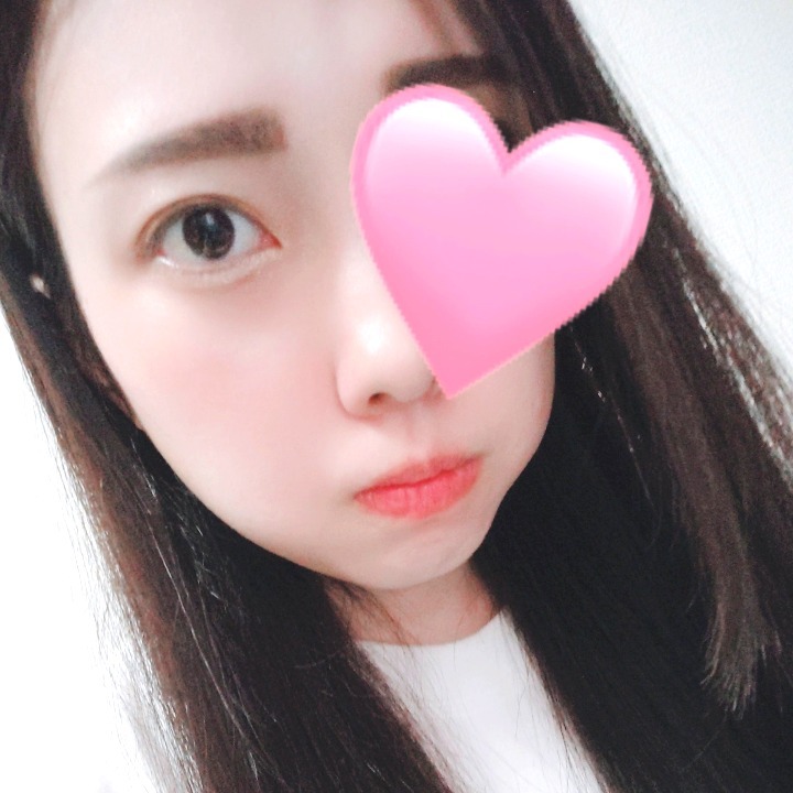 おはよー、かなえです🌸

女の子の日で1週間振りの出勤😉✨

11時からやから
いま向かってるよー🚋☘️

20時までいてるから
お時間合うお兄様は
ぜひぜひ遊びましょっ❤️！

お電話待ってるね🥰