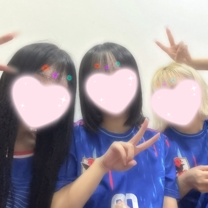 ♡１０-１８♡までいます💓
 
 
 
 
急遽オープンだったので心配だったけど
 
 
 
起きれました🙌🏻
 
 

青蘭ちゃんと田口ちゃんと📸
 





２４日にラブコールくれた方へ𓂃𓈒𓏸︎︎︎︎💌
 
 

電話きちゃってバタバタだったけど
大丈夫だったかな笑
次はゆっくりね！笑
 
 
いつもほんとに気にかけてくれてありがとう🥲
LIVE中止にならないように祈っといてね✊🏻
多分きっと火曜日❕
 
 
残業終わりにありがとう😁
バスジャック起きませんように‼️
また会いに来てねん🫠
 
 
 
 

お兄さん達からのご指名💌  ̖́-‬
お待ちしております
 
 
♡やまだ♡