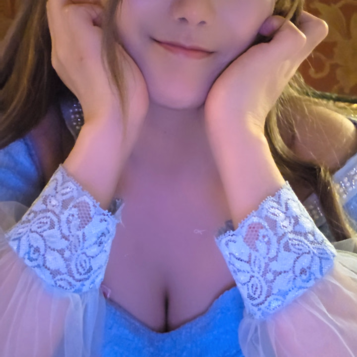 本日もよろしくお願いします🥰🥰
雨降ってるから気をつけてね(*´︶`*)ﾉ✨