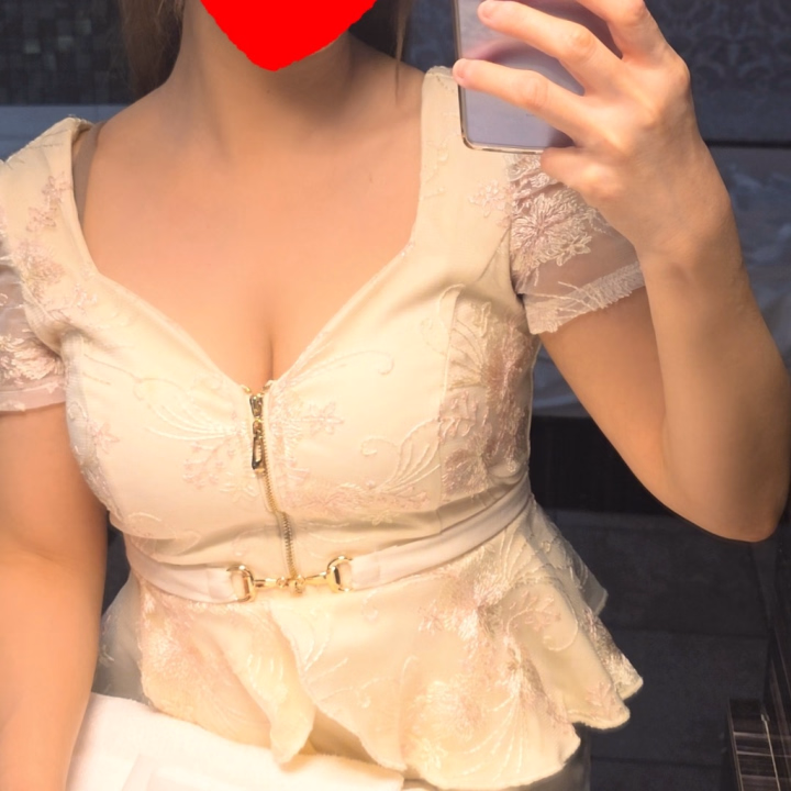 おはようございますっ💜‪こんにちわ(*´∀`*)ﾉ
今日は18時から出勤です🥰✨

台風来てるし､お昼は地震があったし💦
:( ;´꒳`;):ﾌﾟﾙﾌﾟﾙ

お出かけする時は気をつけてね✨

お昼ご飯は､うどん!!!食べたよ☺️🙂
お兄様もご飯食べて午後もファイトーー！