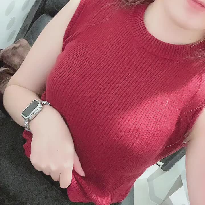 マリのおっぱいちらり|ω・`)ﾁﾗﾘ