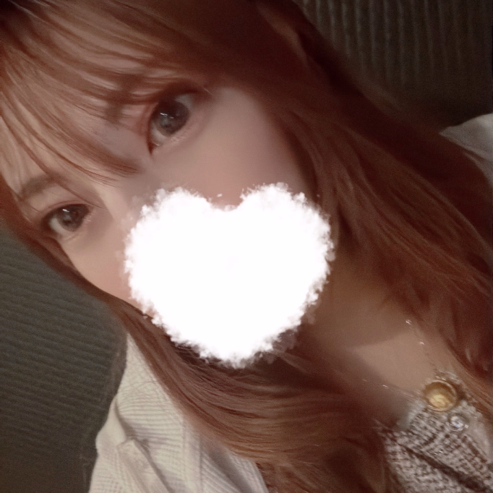 こんにちは♪


つぐみです❣️



今日はだいぶまったりデーな気が😮




いまなら待ち時間少なめで女の子選べると思うのでお店に遊びに来てくれると嬉しいです🥰