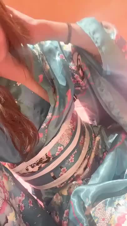 こんばんは😊


つぐみです╰(*´︶`*)╯♡


仕事納めの方も多いと思うので1年の疲れを取りに癒されにきませんか🥰

残りわずかお待ちしてます💕