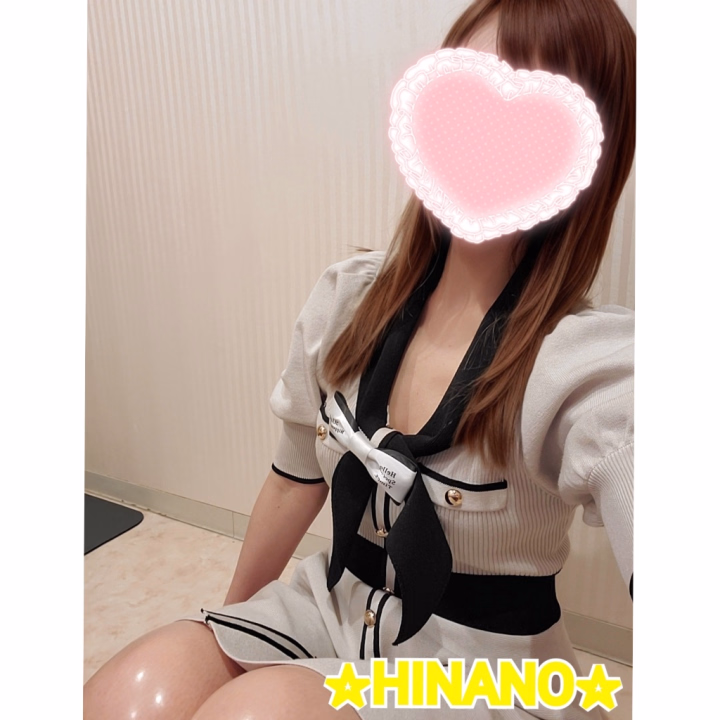 6月21日日曜日続き
18時50分~本指名様へ
日曜日はお時間を作って遊びに来てくれて、楽しいひとときを本当にありがとう💖
お久しぶりに〇〇〇くんにお会いできて、とっても嬉しかったよ😆💕
お時間を見つけて、こうしてまた会いに来てくれて本当にありがとうね🥺✨
お会いした瞬間、めっちゃ痩せていてびっくりしたよꉂ🤣𐤔
思わず二度見しちゃったくらい🤭✨
でも、あいかわらず〇〇〇くんのニコニコした優しい笑顔と柔らかな話し方は変わらなくて、今回もほっこりした気持ちになれたよ😘💕
この数ヶ月間ダイエットを頑張ってきたの、本当にすごいね😆✨
目に見えてわかるくらい変わっていて、日々コツコツ努力を重ねてきたんだなぁって伝わってきて尊敬しちゃったよ🤭🎵
前向きに自分を磨いている〇〇〇くんがすごく素敵だなぁって思ったよ😊✨
今回もたくさん笑わせてくれて、楽しい時間をありがとうね😌✨
目標まで、無理せず〇〇〇くんのペースでダイエット頑張ってね😉
また〇〇〇くんの元気な姿を見られる日を楽しみにしてるね💖


続く