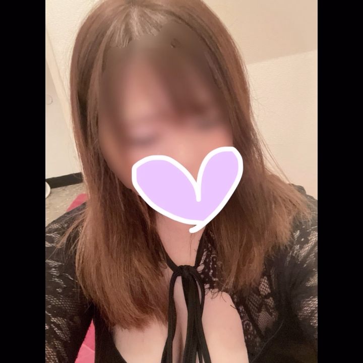 出勤しました😌
16時まで待ってます💛