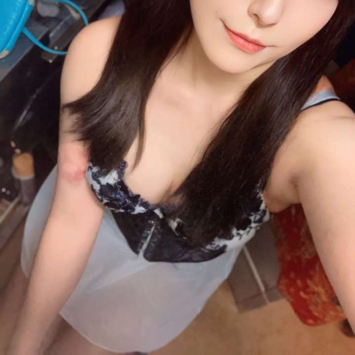 出勤しました！

ラストまでお店にいます🙋‍♀️

今日も沢山ヌルヌルプレイができたら嬉しいなぁ～💞

あたたかいし、絶好のヌルヌル日和ですね☺️💕

本日もよろしくお願いします🎶

まいか
X→@Oiranparade