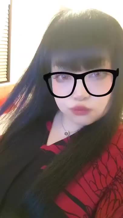 出勤しました🥰
本日は
10:00～16:00受付にて
出勤してます💕

高身長豊満痴女姉さんに
焦らされてイかされたい 
変態ちゃま…いらしてね💋