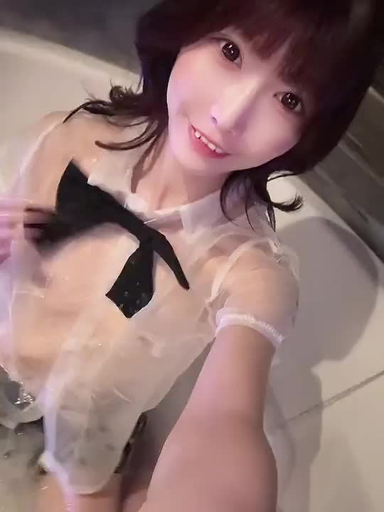 どんなところでも密着して責めちゃうよ😇💗
アイテムで応援してね！！！