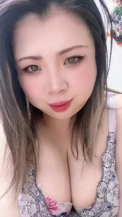 だっちゅーの(*ノ▽ノ)