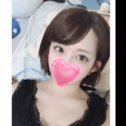 新人☆瞳ひとみ