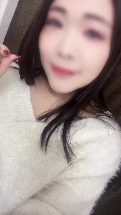 ぷにぷにおっぱいだよ？♥️