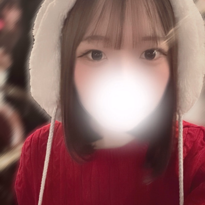 おはよ〜

今日もラストまでいるよ〜！🫶🏻
次回18:10〜🈳き枠あります！

お誘い待ってます✨

みく🎀
