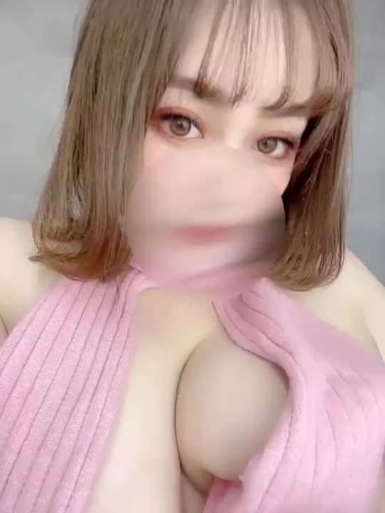 こんにちは〜☺️

連日たくさんのお誘いありがとうございます🤗

それと…😳
前回のイベント応援ありがとうございました🥹🫶🏻
応援していただけて感謝の気持ちでいっぱいです☺️


今回も参加しちゃいました😍
えち顔に見えるのを載せちゃったけどどうかな？？🫣💓