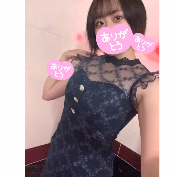 毎日いいねしてくれてるお兄さん達ありがとう！！
気軽にいいねしてね！嬉しいから♡
最近来れてない本指さんも押してくれてるの見てるよ♪
もーそろそろ来てもいい頃じゃない？笑♡♡

待ってるよ〜(*^^*)


♡れな♡