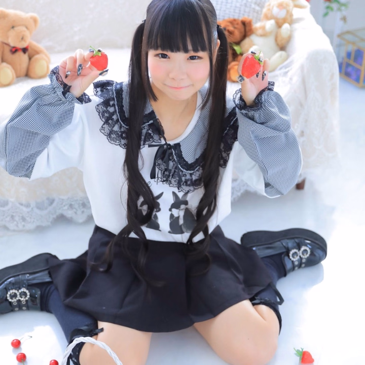 地雷系の服好き？🥹🤍