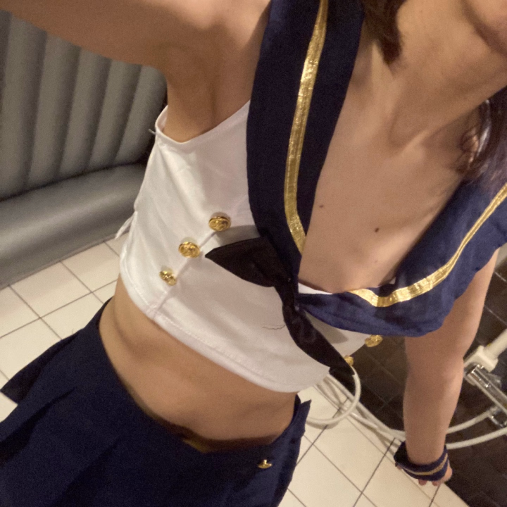 今日はラウンド2でご案内です╰(*´︶`*)╯♡
20:30からご予約楽しみにしてるね☺️🌸
