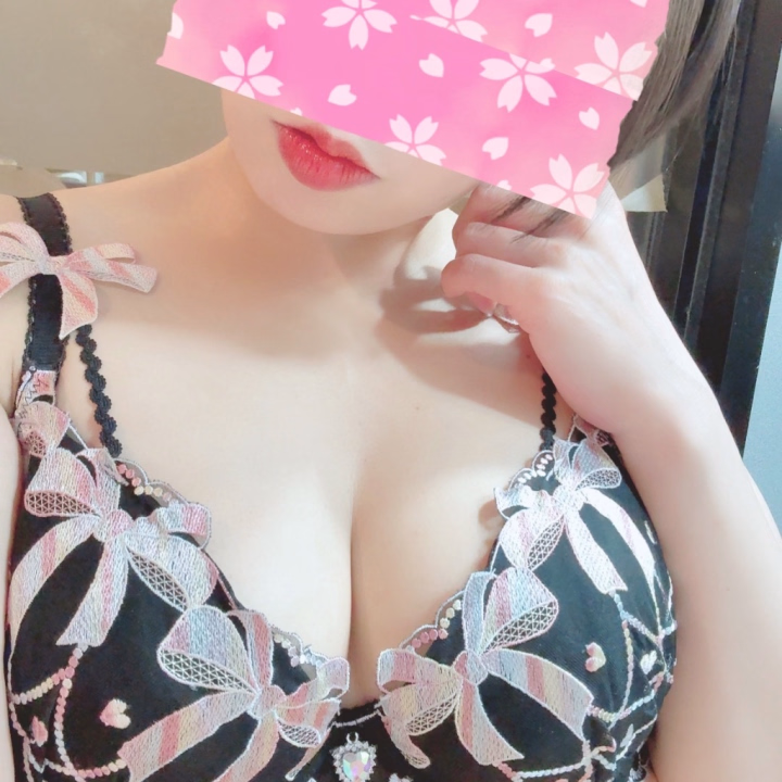久しぶりに開いてみました！

明日も出勤します♡

よろしくお願いします😊