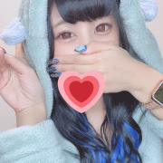 間宮ひな