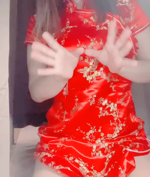 Eカップむにゅむにゅしてみた💖