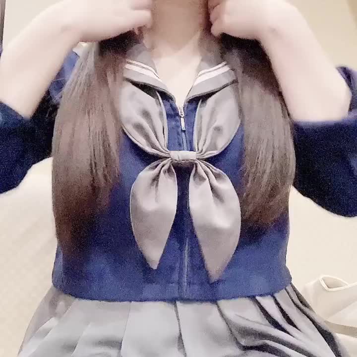 おはようございます♡熱も下がって朝の体温は36.7℃でした😌💓もうすぐ女の子なのでおっぱいもはってきて大きいのでぜひ可愛がりにきてください🥰💕