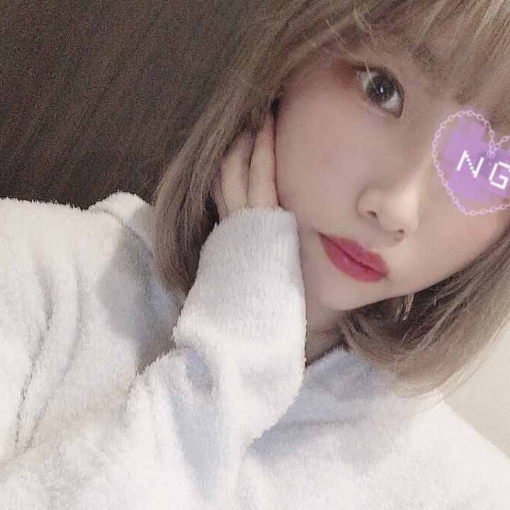 こんばんは!
ゆうなです☘️
いきなりですがバッサリボブにイメチェンしました😳
ボブのゆうなも推してくれたら嬉しいです😆
ボブとロングどっちが似合うかは会った時に教えてくれたら嬉しいです💗
次は7日出勤なので会いに来てくれたら嬉しいです✨