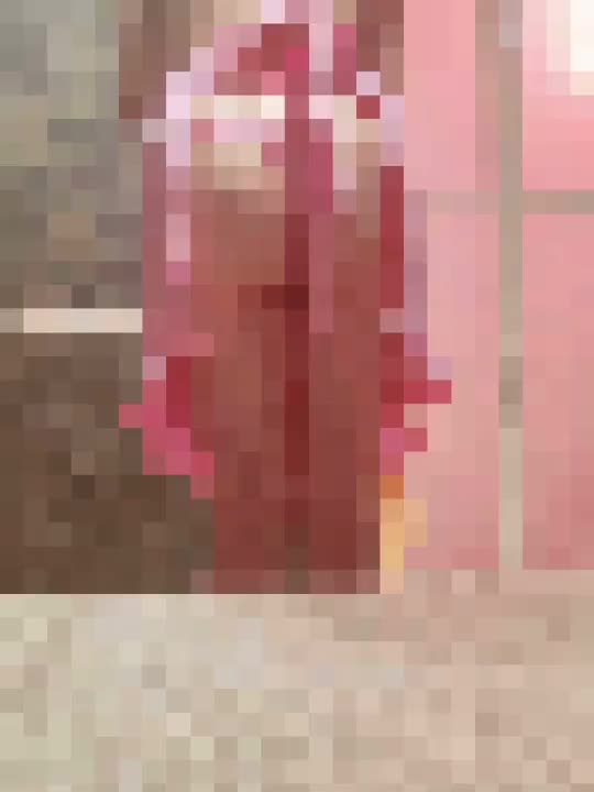 ピンクのエプロンで💖お尻よ💖