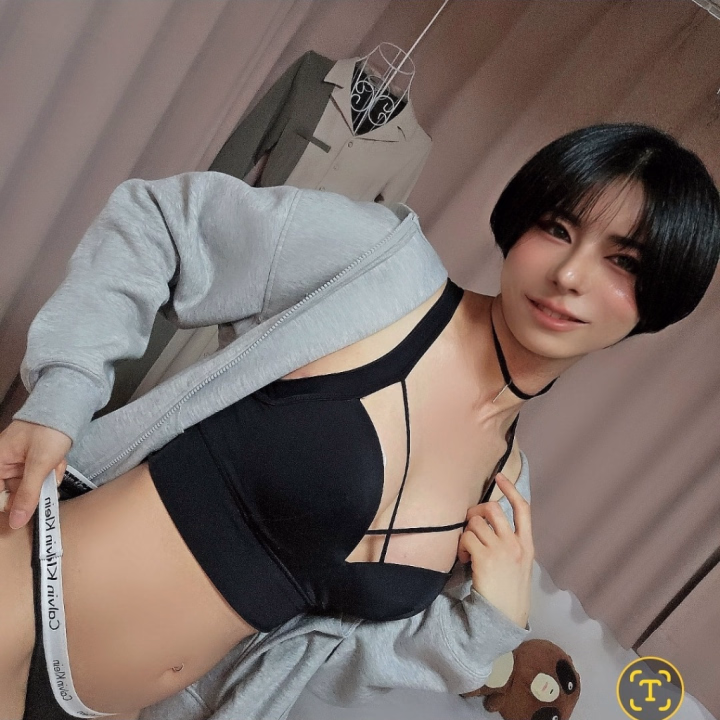 おはようございます♪
今日はスポーツの日だそうです😆
ちかもいっぱいえっちして汗流したいなあ～♡
お店にきたら、いいことあるかも！

👇️  ちかとのチャットは  👇️
👇️  ヒメ チャンネルで♪ 👇️
https://hime-channel.com/profile/rq1zg4