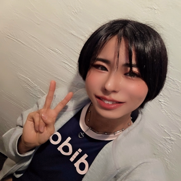 梅田シャッフル1日目終了しました❗
今日は華金だからたくさん遊びに来てくれてありがとうございました♪
明日も待ってまーすっ台風だけど。。。

～お知らせ～
6月25～27日は大阪梅田店、6月28日は名古屋店に出張しちゃいます❗
ランクアップ前ラストのシャッフルなのでこの機会にぜひ✨

👇️  ちかとのチャットは  👇️
👇️  ヒメ チャンネルで♪ 👇️
https://hime-channel.com/profile/rq1zg4