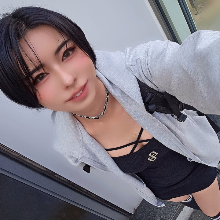 先ほど出勤しました!
今日はいまのところ15時半からの予定は空いているから、遊びのお誘いまーすっ😆
それでは今日もよろしくお願いいたします!
👇️ ちかとのチャットは 👇️
👇️ ヒメ チャンネルで♪ 👇️
https://hime-channel.com/profile/rq1zg4