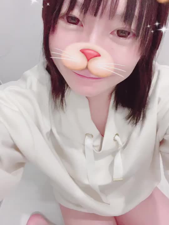 履いてません(⑉︎• •⑉︎)♡︎
