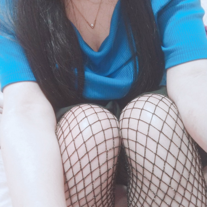 おはようございます💟

本日は21時受付まで出勤していますのでお時間のタイミング合うエッチなお兄様方からのたくさんのお誘いお待ちしてますね❤️