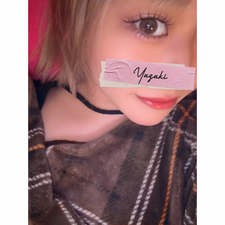 本日お休み予定だったけど、、

急遽お部屋います✌🏻17時まで✌🏻🩵

夜はオフだから美味しいもの食べたい🤤

夕方まで愛のお誘いお待ちしてますね💌