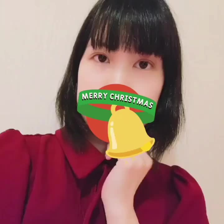 こんにちは〜☀️𓈒𓏸本日もお店の日❣️17:00までいます🙌💓今日はポインセチアみたいな赤いワンピースです❤会いに来てね🥰