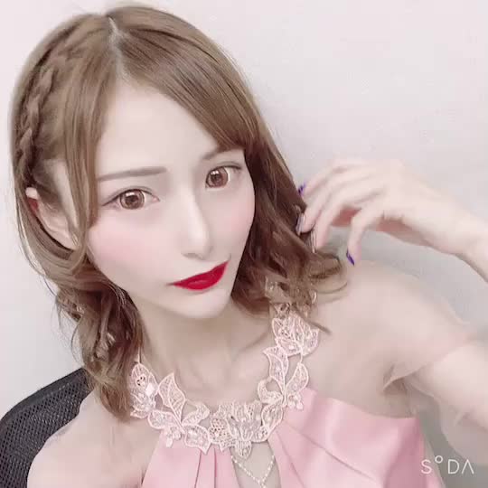 宝石箱新宿のみれいです💎