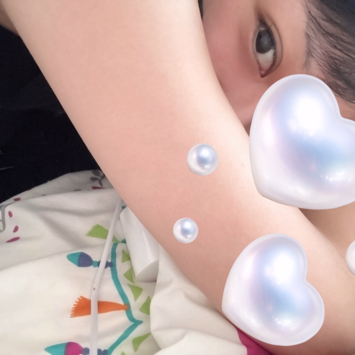 こんばんは〜🌙
最近はもう夜起きてられない🤣
すでに眠いです😣😣

そんなこんなで今日もお疲れ様でした✌️

明日は束の間の梅雨休みのひと時になりそうですね〜☺️