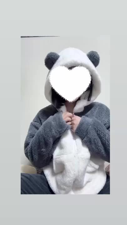 普段真面目な陰キャ部下の裏垢
見つけちゃいました🫢っていう
シチュエーション🍑