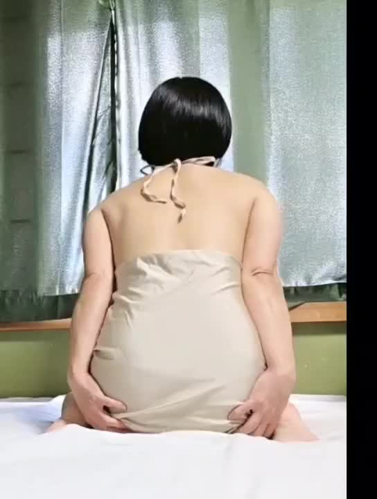 久しぶりにお尻動画撮ったら、、、同じ動きです（笑）