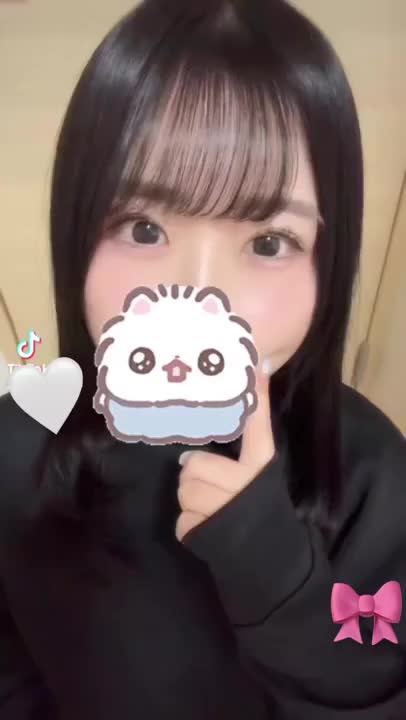 最近よく聴いてる=LOVE「とくべチュ、して」という曲の踊りです🎧💘ここには音入れられないのでよかったら調べて聴いてみてね〜！✨