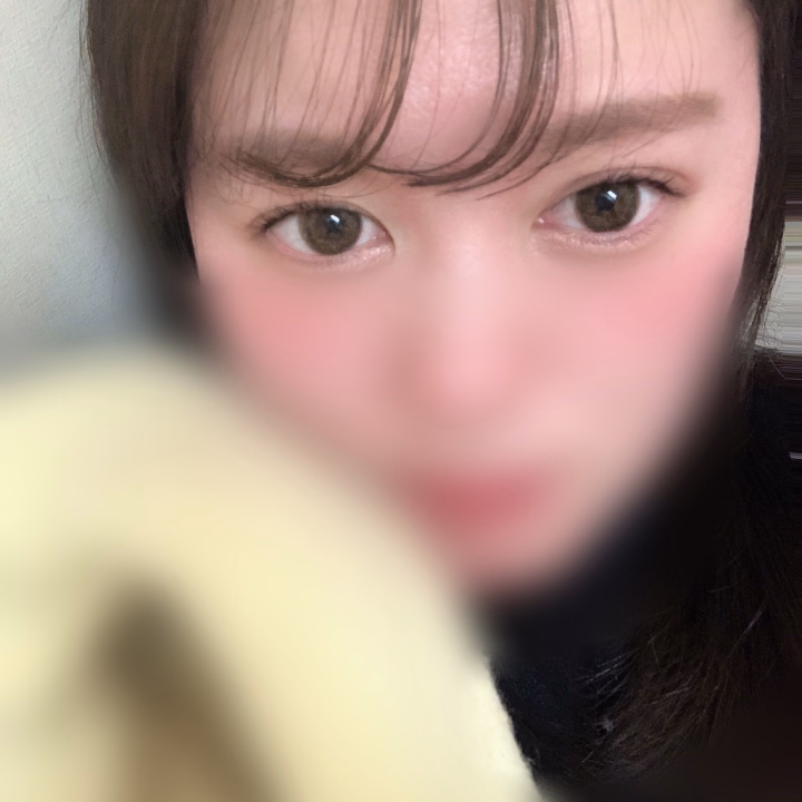 お久しぶりです(￣^￣゜)︎💕︎︎
今日は少し遅れてしまいましたが
出勤致しました( ᐪ ᐪ )‬💦

少しぶりだけどめちゃくちゃ
久しぶり…最近はかなりレア出勤に
なりました😭🙏
忘れてないかな…みなさま…🥲
メッセージも見てます💌💭
ありがとうございます( ᐪ ᐪ )‬涙

寒波だけど、体の芯から暖かくなる
のはやっぱりここしかないですよね🥹♡
一緒にぬくぬく遊びましょー🥰

今日は18時まで出勤してます😸💛