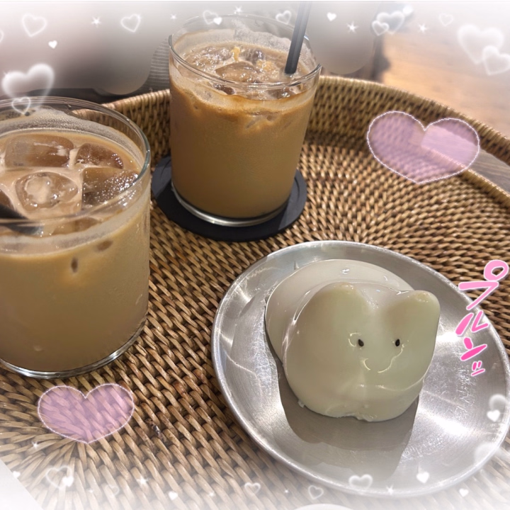 お兄さまおはよ💕

きのうも本指名のお兄さまだったり
ネットからひよりのことご指名いただけて
嬉しかったです🥹💖ｱﾘｶﾞﾄｳ

本日は午前中が🈳ありますっ💕
ご予約のお兄さま会えるの楽しみですっ🙈💕
気をつけてお越しくださいねっ♪

この間かわいいカフェ見つけたので
お友達と行ってみたよっ( ˶>ᴗ<˶)💕

このごろ涼しくなってきて
食欲増してきました(  ߹꒳​߹ )♡笑
わかるお兄さまいるー？🐻‍❄️❤️笑

美術館も行きたいし読みたい本も沢山で
来月はクラシックコンサートを
観に行ってくる予定だよー🎼笑

食に芸術に、、♡
季節に忠実すぎてオモシロイ( ᐙ )笑

そんな秋ですが、、♡

ちょっぴり肌寒くなってきたし
きょうもひよりとヌルヌルで
いっぱいの温もり感じあおーね🫂🔞❤️

お仕事のお兄さまも今日も1日素敵な日になりますようにっ🍀✨ﾌｧｲﾄ-‼︎

お誘いもまってるよー💖

ひより